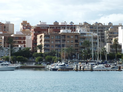 S0618068.JPG