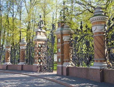 Ограда-Парланда.jpg