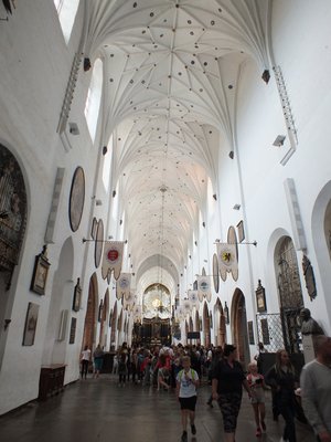 S0665132.JPG